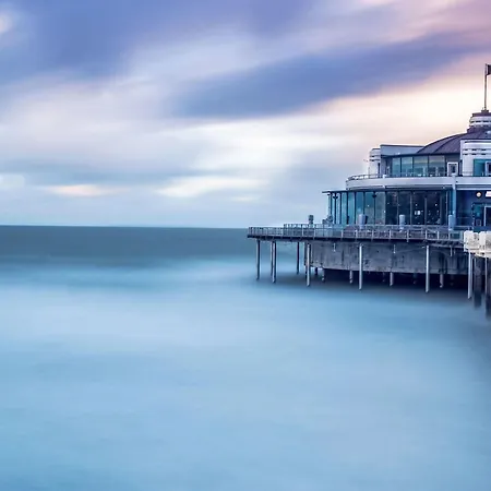 Apartamento Pier With Seaview & Balcony By Interhome