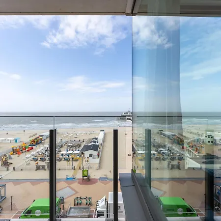 Pier With Seaview & Balcony By Interhome *