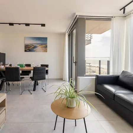 Pier With Seaview & Balcony By Interhome Apartamento *