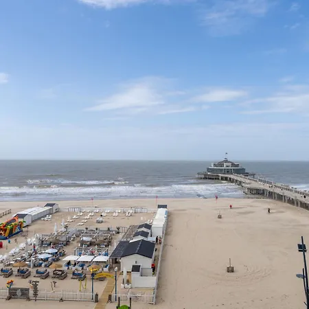 Pier With Seaview & Balcony By Interhome Apartamento Blankenberge